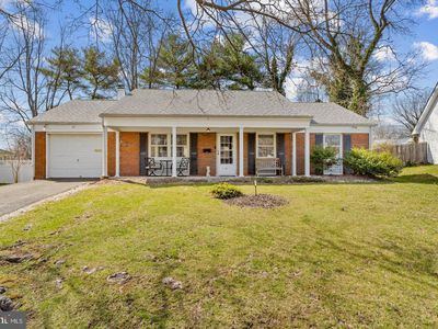 40 Gramercy Ln