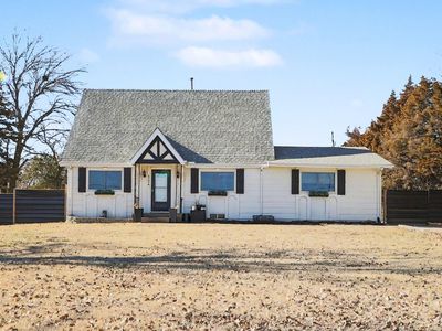 4701 N Woodlawn Blvd