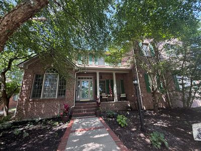 118 Whispering Woods Dr