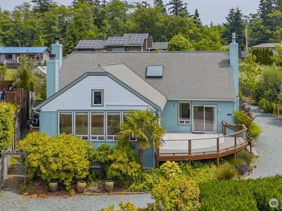 Property at 1971 Fircrest Avenue, Coupeville, WA
