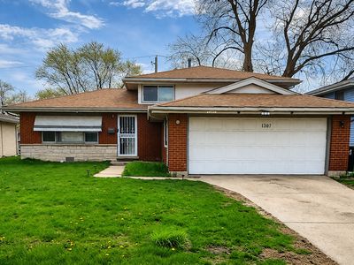 Property at 1307 Prince Dr, South Holland, IL