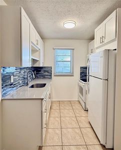 30 SE 4th Ave APT 206
