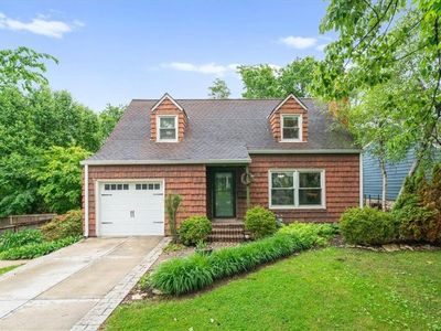 Property at 4923 Booth St, Westwood, KS