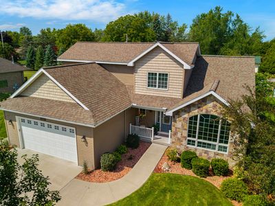 611 Lovett Ln