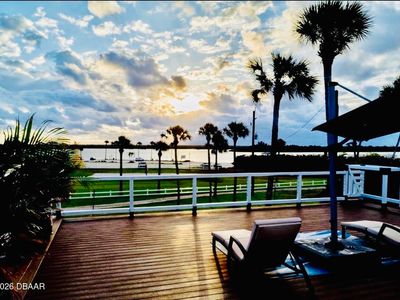 500 S Riverside Dr