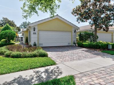4949 Corsica Sq