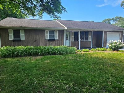 10 Twin Pine Lane
