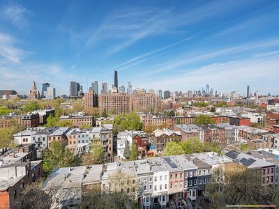 185 Hall St APT 1410