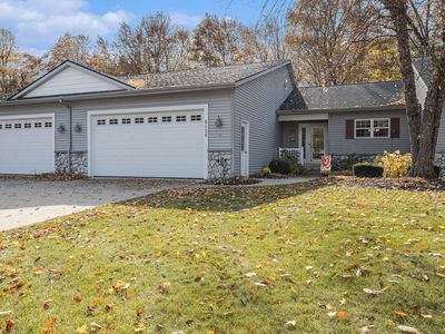 6686 Green Valley Ct SE #22