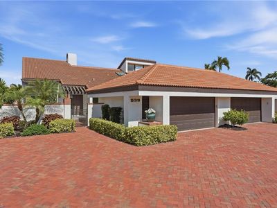 539 Bay Villas LN #101