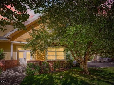 611 Sylvan Lake Rd