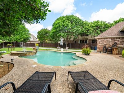 1096 Limestone Ct