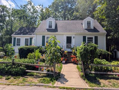102 Sanford St
