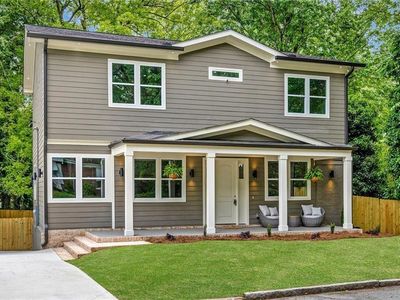 256 1st St SW