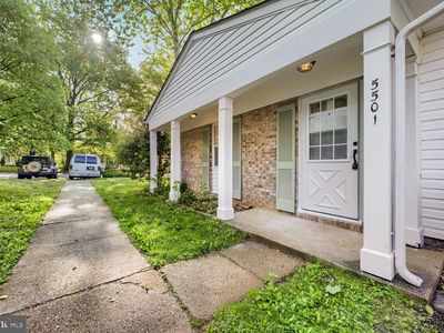 5501 Woodenhawk Cir