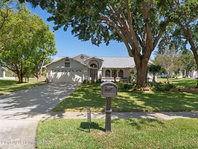 18652 Autumn Lake Blvd