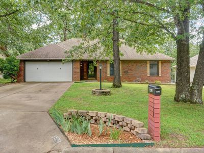 1190 W Bradley Street