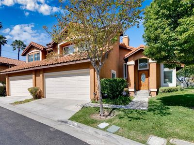 6075 E Montefino Ln