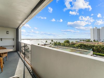 5600 N Flagler Drive #605