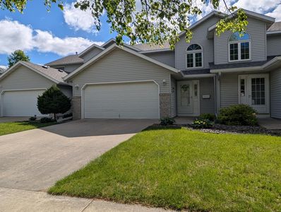 2316 Viola Heights Dr NE