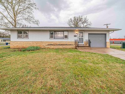 106 NW 16th St