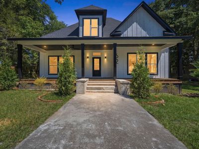 62 Merritt St