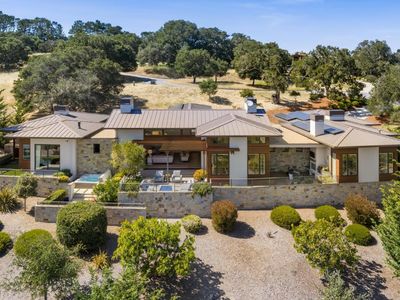 7536 Canada Vista Way