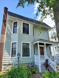128 Harvard Ave