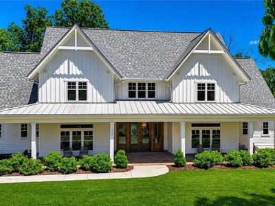 800 Garland Mountain Trl