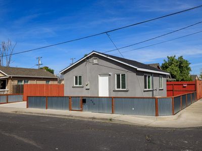 403 Stockton St