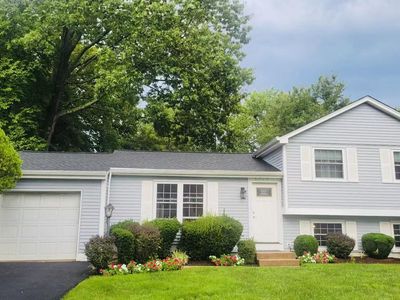 5719 Oak Apple Ct