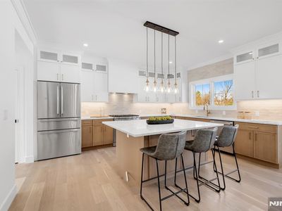 12 Cameron Rd
