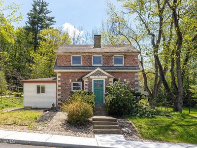 144 Cottage St