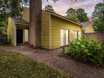 Property at 24648 Pools Creek Dr, Huntsville, TX