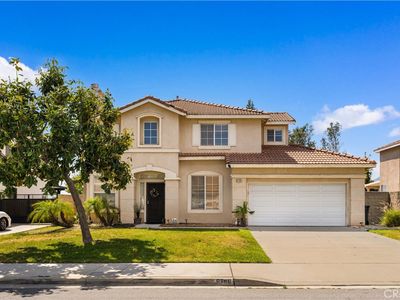 Property at 6766 Royal Crest Ct, Fontana, CA