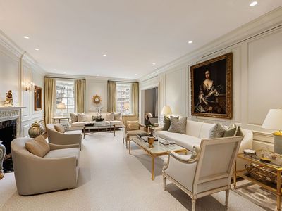 580 Park Ave APT 7A