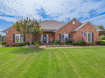 3 Lost Creek Cir