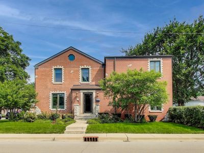 3472 W North Shore Ave
