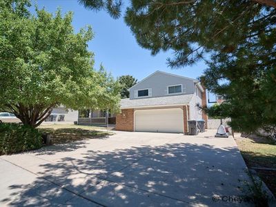 5221 Bowie Dr