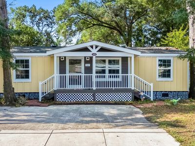 2408 Bryan St.