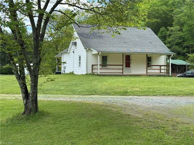 813 Blevins Store Rd