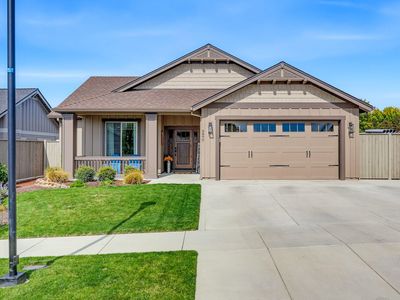 3977 Wyoming Ln