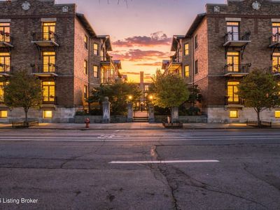 420 W Breckinridge St APT C4