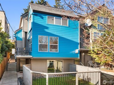 3411 Meridian Avenue N