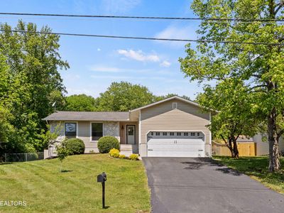 10125 Oak Creek Ln