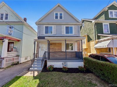 16 Prairie Ave