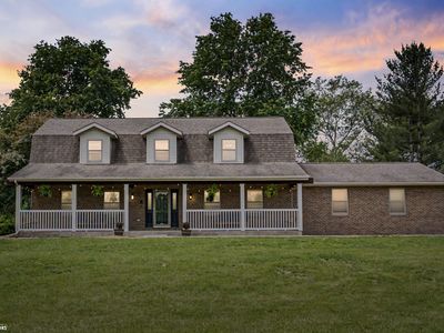 5515 Ferres Ln