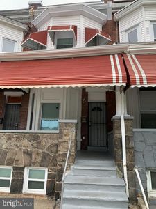 1137 Poplar Grove St