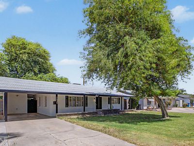 1620 E RANCHO Drive