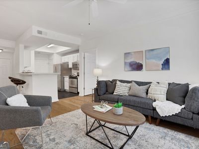 2700 Pine Tree Rd NE Unit 1017